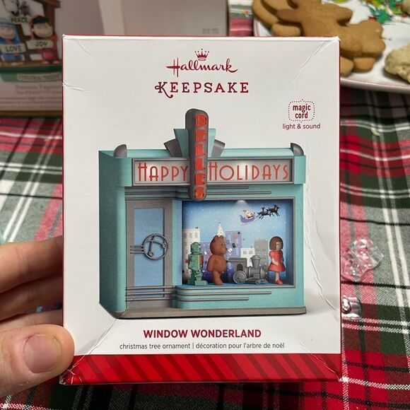 Hallmark Window Wonderland Ornament - Picture 8 of 10